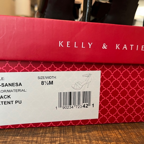 Women’s heels - Picture 1 of 3